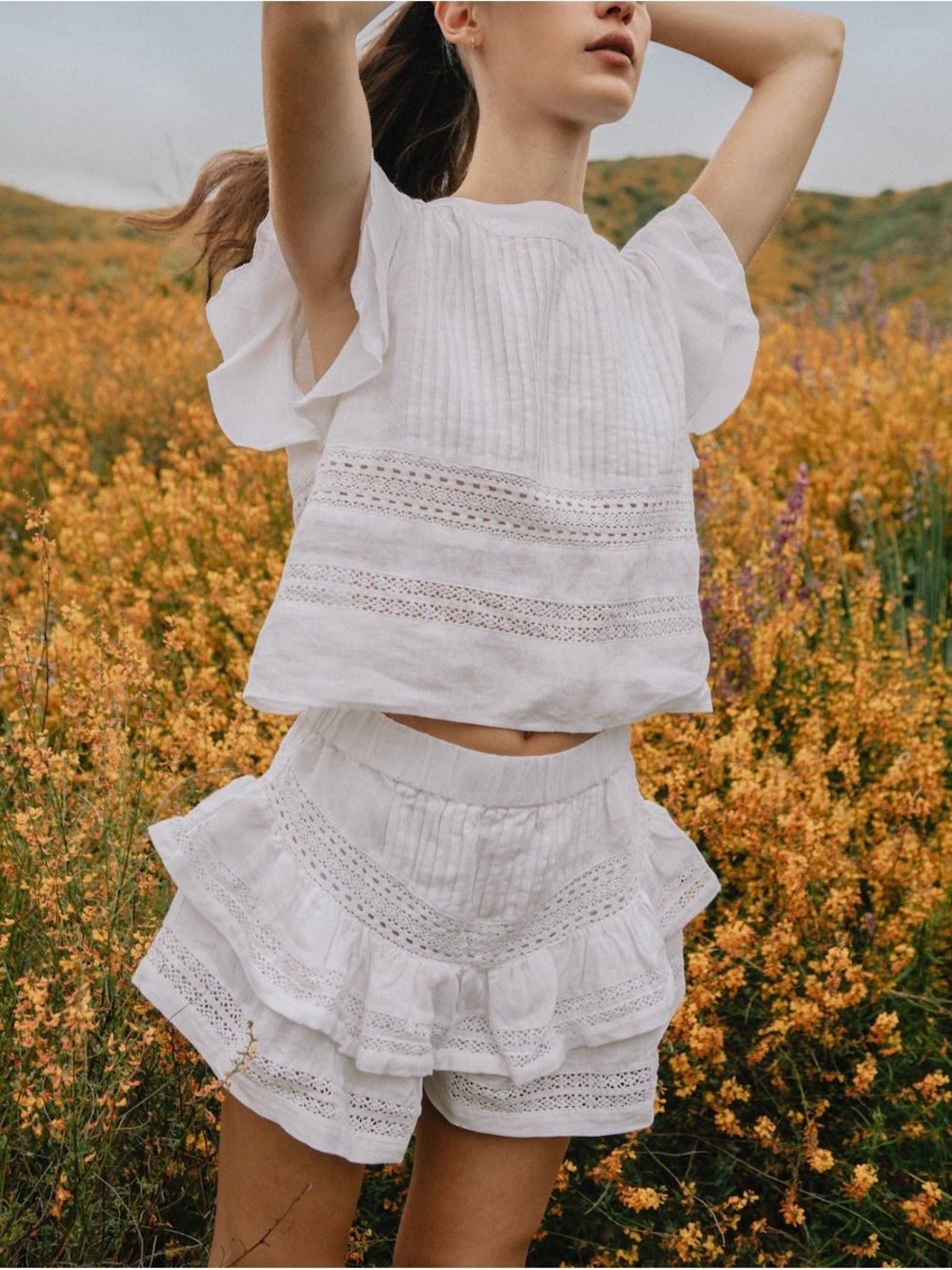 Maia Bergman White Linen Shorts L Lace Trim Coastal European Summer